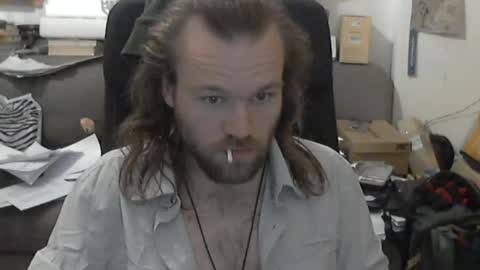 Han online show from 04/18/26, 07:29