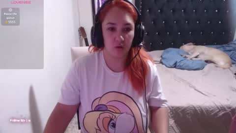 Snapshot of evamilff_ chatting on 02/20/25, 02:13 Eva online show from 02/20/25, 02:13