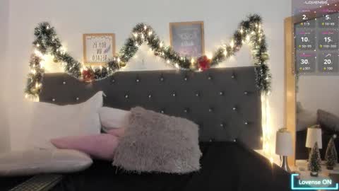 Eva  online show from 12/20/25, 02:57