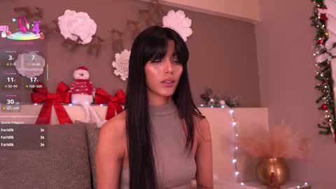 Eva Moretti online show from 12/21/25, 07:32