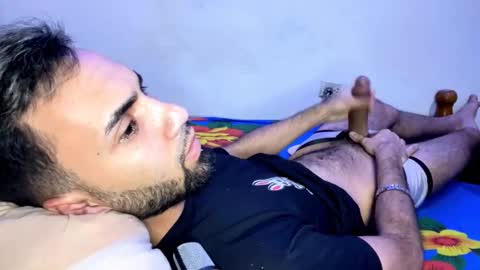 evan57036 online show from 01/04/25, 05:16