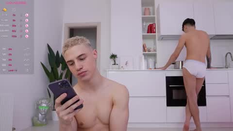 Snapshot of evan_white_ chatting on 02/12/25, 10:35 evan_white_ online show from 02/12/25, 10:35