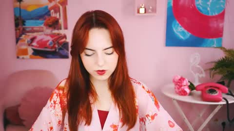 Snapshot of evanellson chatting on 12/18/24, 08:53 Eva online show from 12/18/24, 08:53