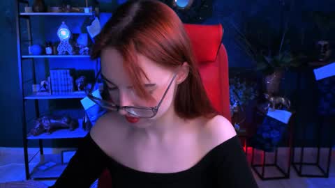 Snapshot of evanellson chatting on 01/15/25, 02:13 Eva online show from 01/15/25, 02:13