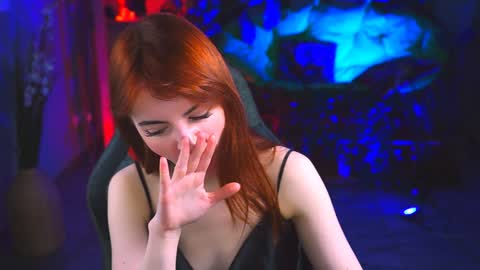 Snapshot of evanellson chatting on 01/31/25, 11:24 Eva online show from 01/31/25, 11:24