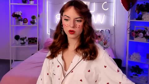 Snapshot of evanellson chatting on 02/13/25, 03:14 Eva online show from 02/13/25, 03:14