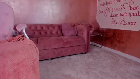 Eva online show from 01/25/25, 08:21