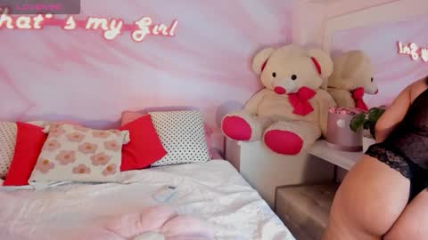 Snapshot of evangeliine_21 chatting on 02/05/26, 06:56 EVA online show from 02/05/26, 06:56