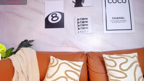 Snapshot of evangeliine_21 chatting on 02/22/26, 07:01 EVA online show from 02/22/26, 07:01