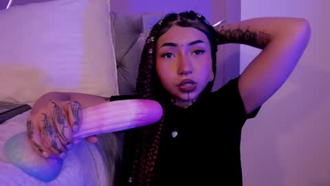 Eva online show from 01/14/25, 02:11