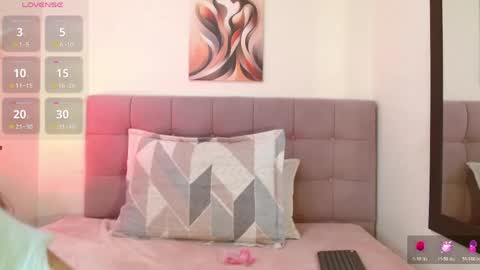 Snapshot of evangeline_wish chatting on 05/15/26, 01:07 evangeline_wish online show from 05/15/26, 01:07