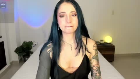 Evangeline online show from 04/13/26, 08:14