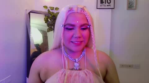 Snapshot of evania_lorns chatting on 05/20/26, 12:06 eva online show from 05/20/26, 12:06