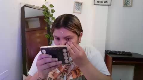 Snapshot of evania_lorns chatting on 06/15/26, 12:18 eva online show from 06/15/26, 12:18