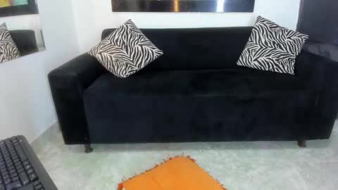 evanllelyne online show from 10/07/25, 01:08