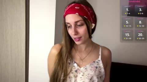 evarenard_ online show from 04/06/26, 05:14