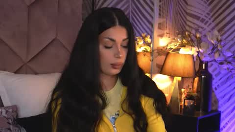 EvaRhea online show from 02/09/26, 04:27