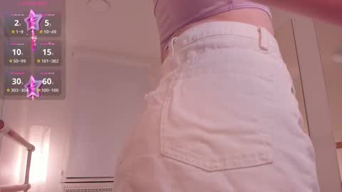 Snapshot of evaselin chatting on 10/31/25, 05:30 Eva online show from 10/31/25, 05:30