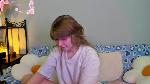 Snapshot of evastevs chatting on 02/24/25, 01:02 Eva online show from 02/24/25, 01:02