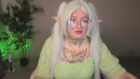 EvaTheWitcher online show from 06/15/26, 01:52