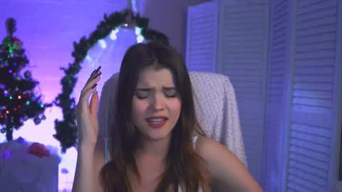 Snapshot of evathopson chatting on 12/25/24, 11:22 Eva next stream - - 1600 UTC2000 online show from 12/25/24, 11:22