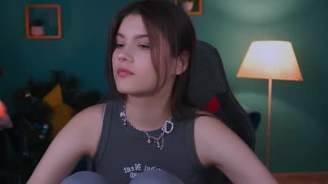 Snapshot of evathopson chatting on 01/14/25, 07:00 Eva next stream - - 1600 UTC2000 online show from 01/14/25, 07:00