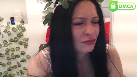 Eva Twiss online show from 10/31/25, 12:50