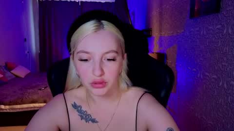 evavibe online show from 05/25/26, 10:32