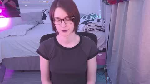 Vivi online show from 03/07/25, 03:19