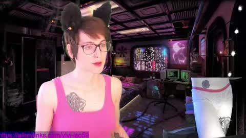 Vivi online show from 12/01/25, 11:21