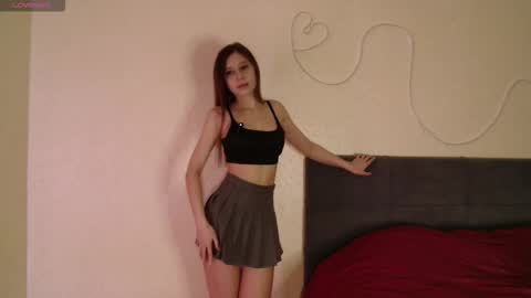 Eva Vuv online show from 12/02/25, 04:40