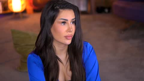 Snapshot of evazane chatting on 01/21/25, 02:26 Eva online show from 01/21/25, 02:26