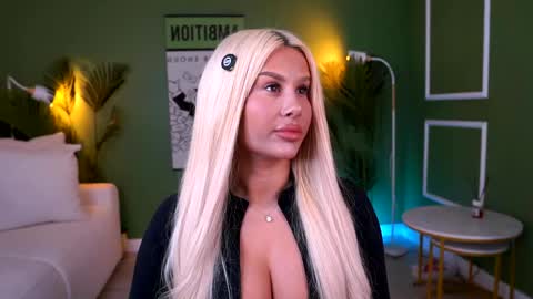 Eva online show from 04/13/26, 08:53