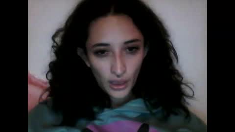 Snapshot of evee_uwu chatting on 12/19/24, 03:40 Eve Jane online show from 12/19/24, 03:40