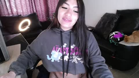 Kissed by an angel  IG evee  lyn20 online show from 01/14/25, 06:38