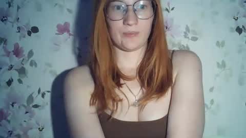 Snapshot of eveliina_shy chatting on 06/16/26, 03:58 Evelina online show from 06/16/26, 03:58