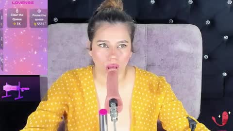 evelin belen1 online show from 04/13/26, 11:27