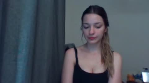 EvelinaMagnetic online show from 06/16/26, 08:33