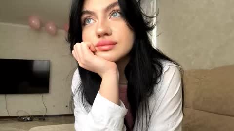 Sofia online show from 02/25/26, 06:01