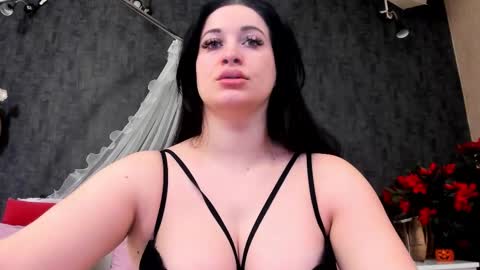 evellynereys online show from 01/18/26, 05:00