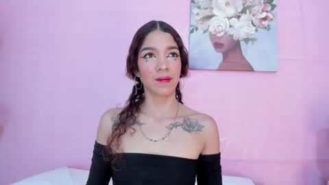 evelyn__rose1 online show from 03/16/26, 07:18