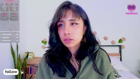 Snapshot of evelyn_chelle chatting on 12/23/24, 06:11 Im Eve or Chelle Next Stream 191224 online show from 12/23/24, 06:11