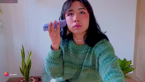 Snapshot of evelyn_chelle chatting on 02/13/25, 02:31 Im Eve or Chelle Next Stream 191224 online show from 02/13/25, 02:31