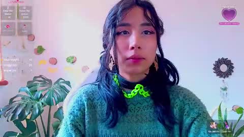 Snapshot of evelyn_chelle chatting on 03/10/25, 07:18 Im Eve or Chelle Next Stream 191224 online show from 03/10/25, 07:18