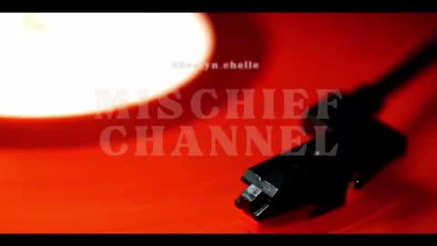 Snapshot of evelyn_chelle chatting on 10/06/25, 11:46 Im Eve or Chelle Next Stream 191224 online show from 10/06/25, 11:46