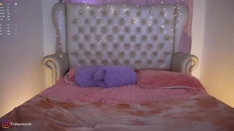 evelyn evelyn online show from 01/31/26, 07:11