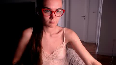 Evelyn online show from 05/10/26, 09:58