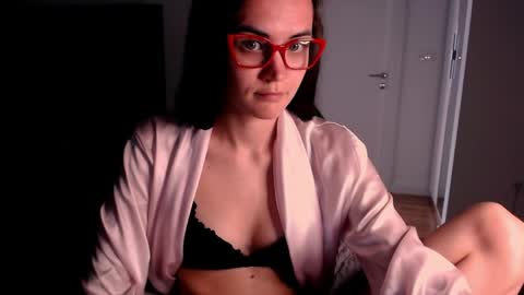 Evelyn online show from 05/19/26, 11:27