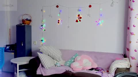 Eve online show from 12/18/24, 06:21