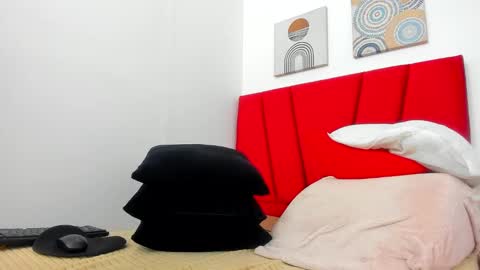 evelyn_morgan1 online show from 01/29/25, 01:16